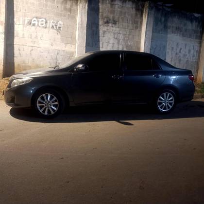 TOYOTA COROLLA 1.8 SE-G 16V FLEX 4P AUTOMÁTICO TOYOTA COROLLA 1.8 SE-G 16V FLEX 4P AUTOMÁTICO